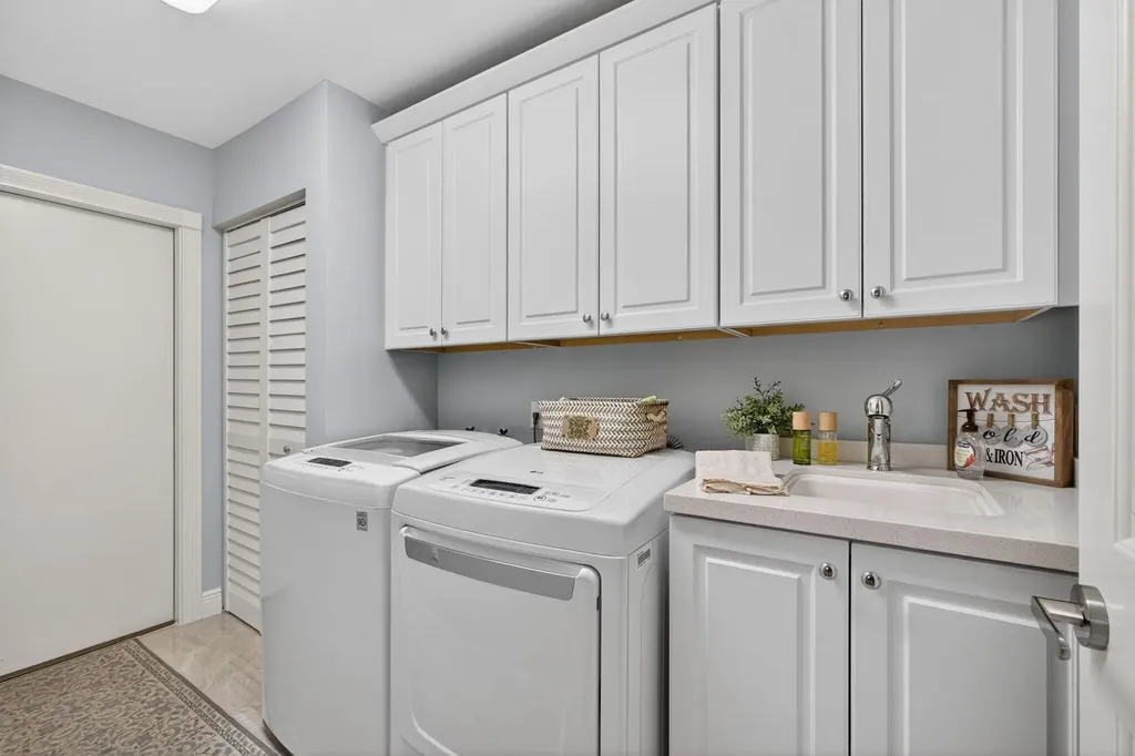 2294 Saratoga Bay Drive West Palm Beach FL 33409