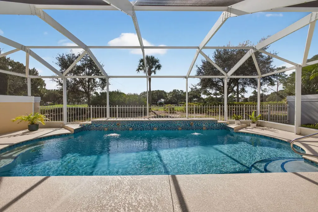 2294 Saratoga Bay Drive West Palm Beach FL 33409