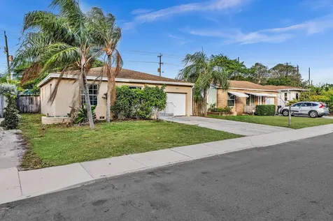 811 N B Street Lake Worth Beach FL 33460