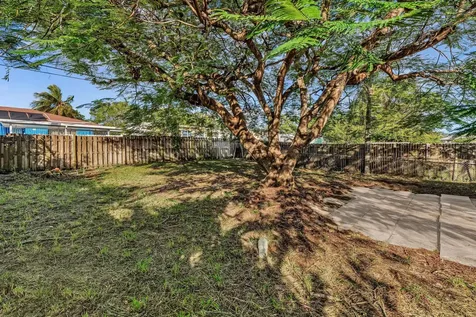811 N B Street Lake Worth Beach FL 33460