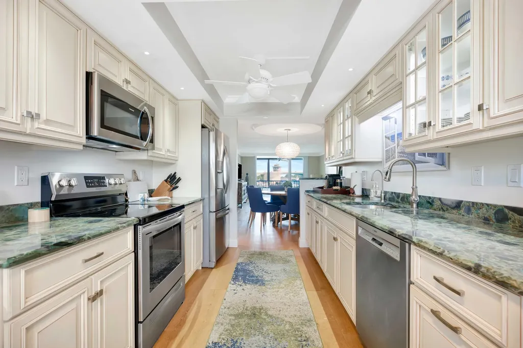 1542 Jupiter Cove Drive Jupiter FL 33469