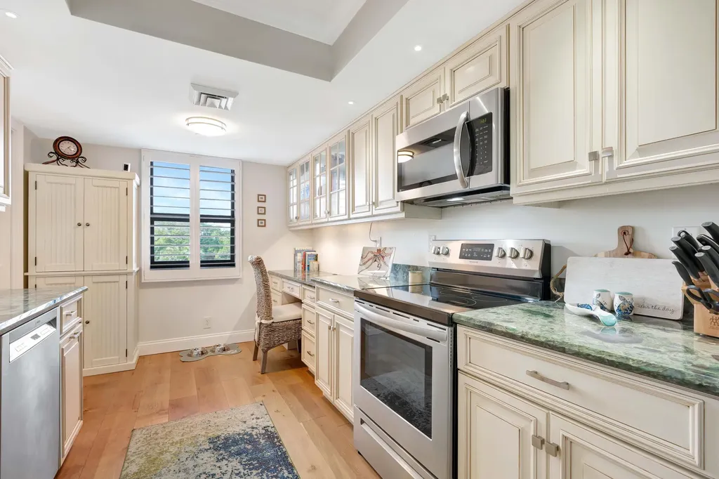 1542 Jupiter Cove Drive Jupiter FL 33469