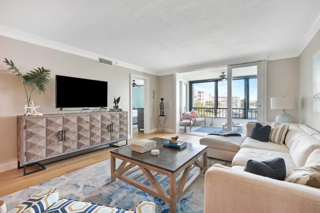 1542 Jupiter Cove Drive Jupiter FL 33469