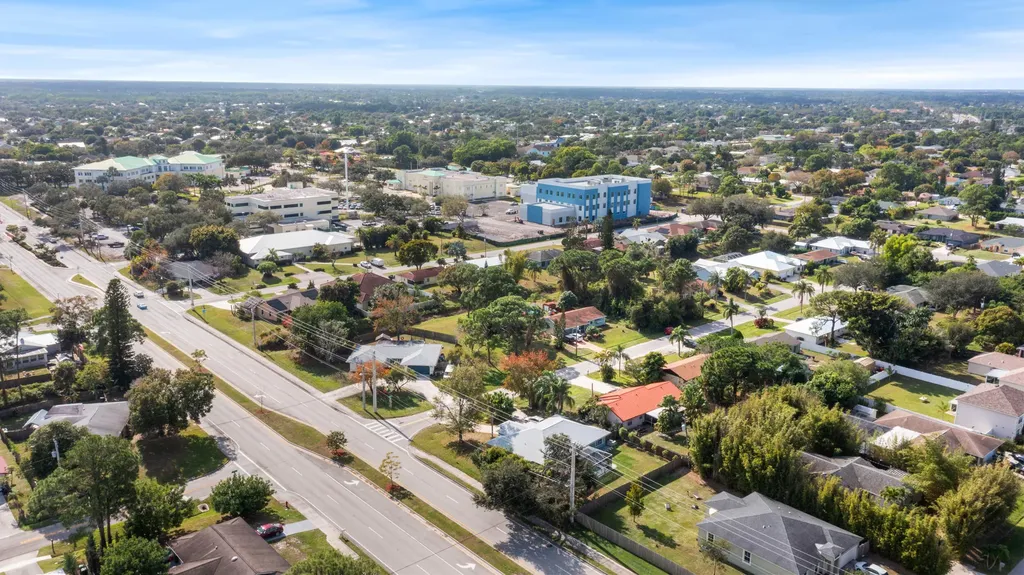 114 SW Evans Avenue Port St Lucie FL 34984