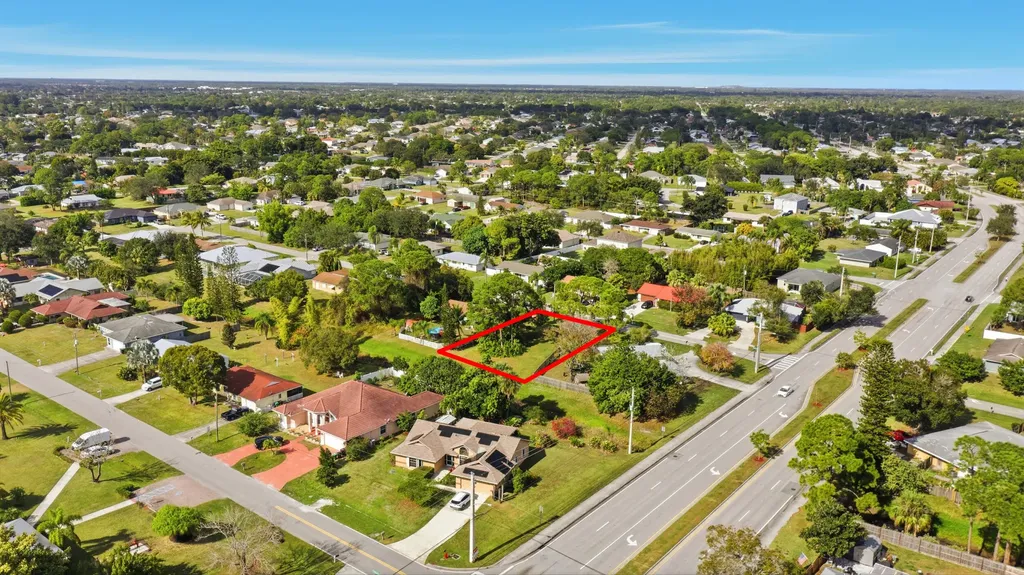 114 SW Evans Avenue Port St Lucie FL 34984