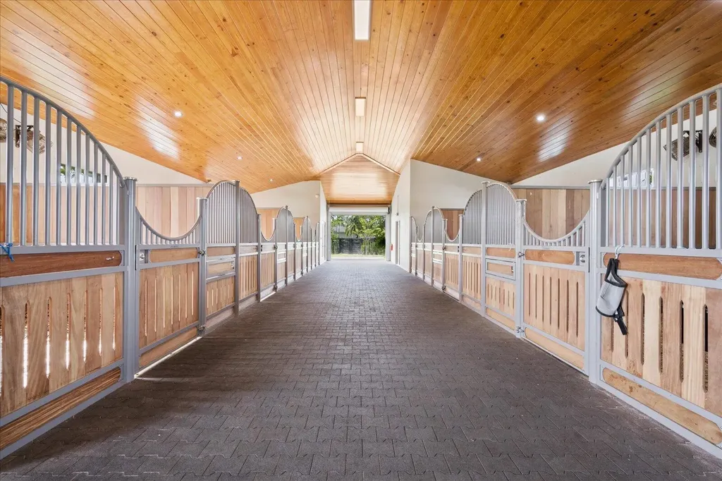 15691 Sunnyland Lane Wellington FL 33414