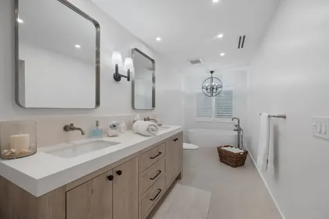 8884 SE Pelican Island Way Hobe Sound FL 33455