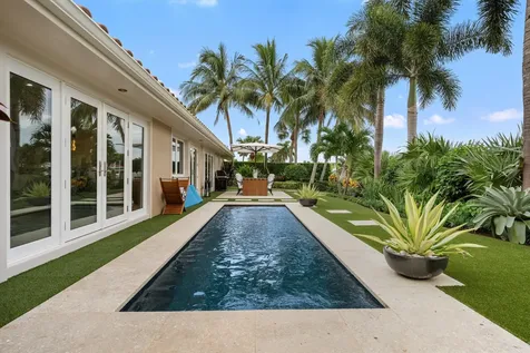 8884 SE Pelican Island Way Hobe Sound FL 33455