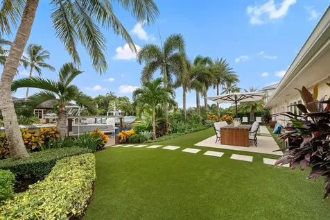 8884 SE Pelican Island Way Hobe Sound FL 33455