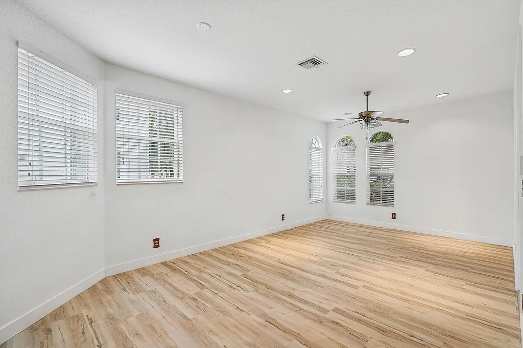 16088 Poppyseed Circle Delray Beach FL 33484