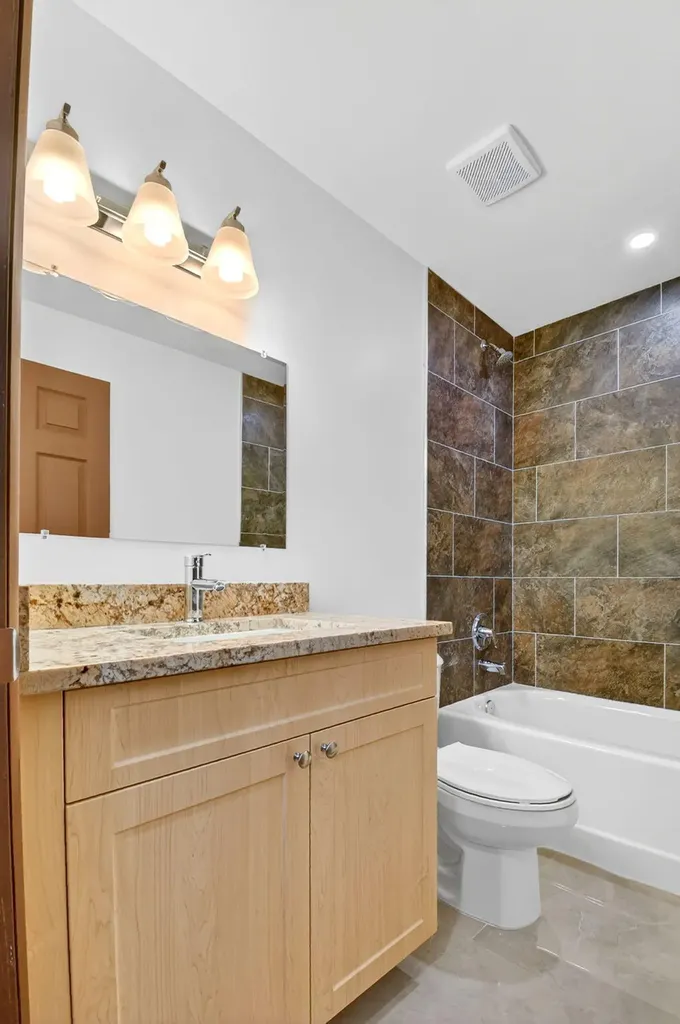 2932 Saginaw Avenue West Palm Beach FL 33409