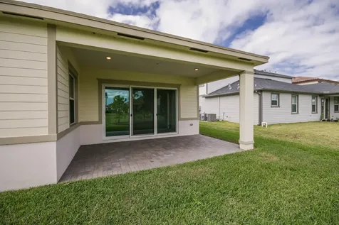 1102 Haywagon Trail Loxahatchee FL 33470