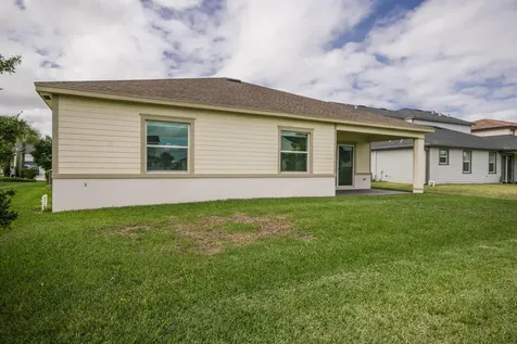 1102 Haywagon Trail Loxahatchee FL 33470