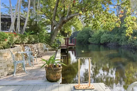 1905 Meadow Court Palm Springs FL 33406