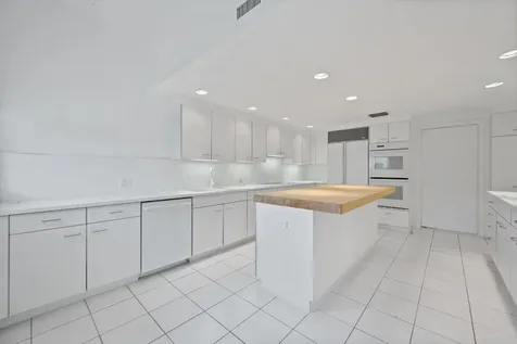 265 Everglade Avenue Palm Beach FL 33480