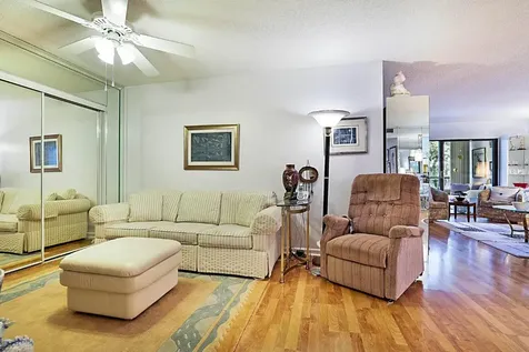 6037 Pointe Regal Circle Delray Beach FL 33484