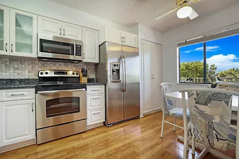 6037 Pointe Regal Circle Delray Beach FL 33484