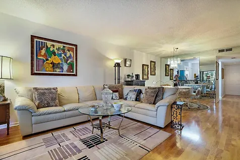 6037 Pointe Regal Circle Delray Beach FL 33484