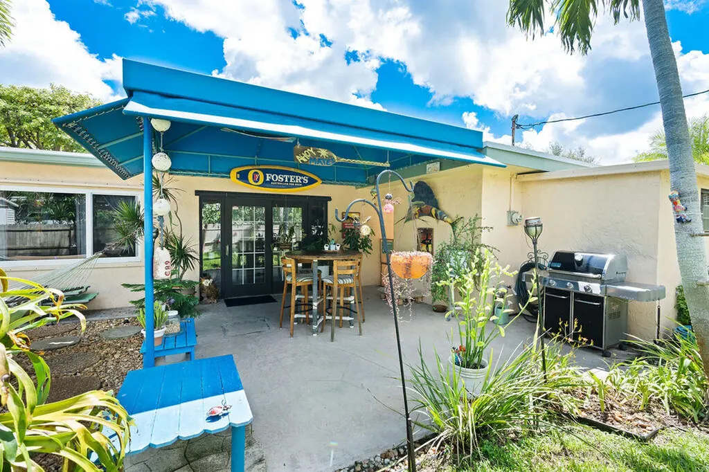 1613 Nanette Court Lake Worth FL 33461