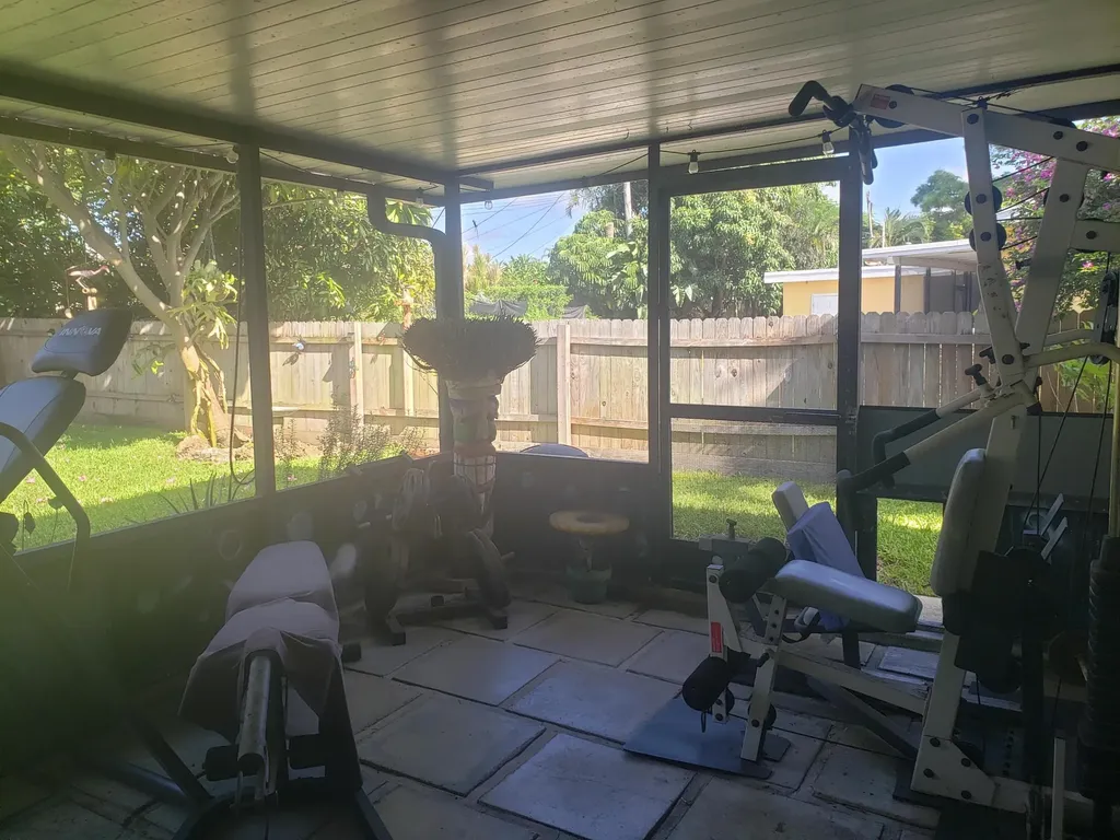 1613 Nanette Court Lake Worth FL 33461