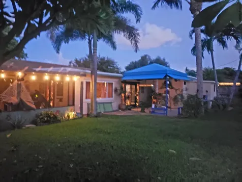 1613 Nanette Court Lake Worth FL 33461