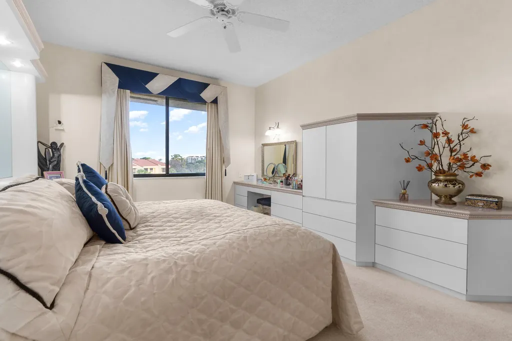 7546 La Paz Boulevard Boca Raton FL 33433