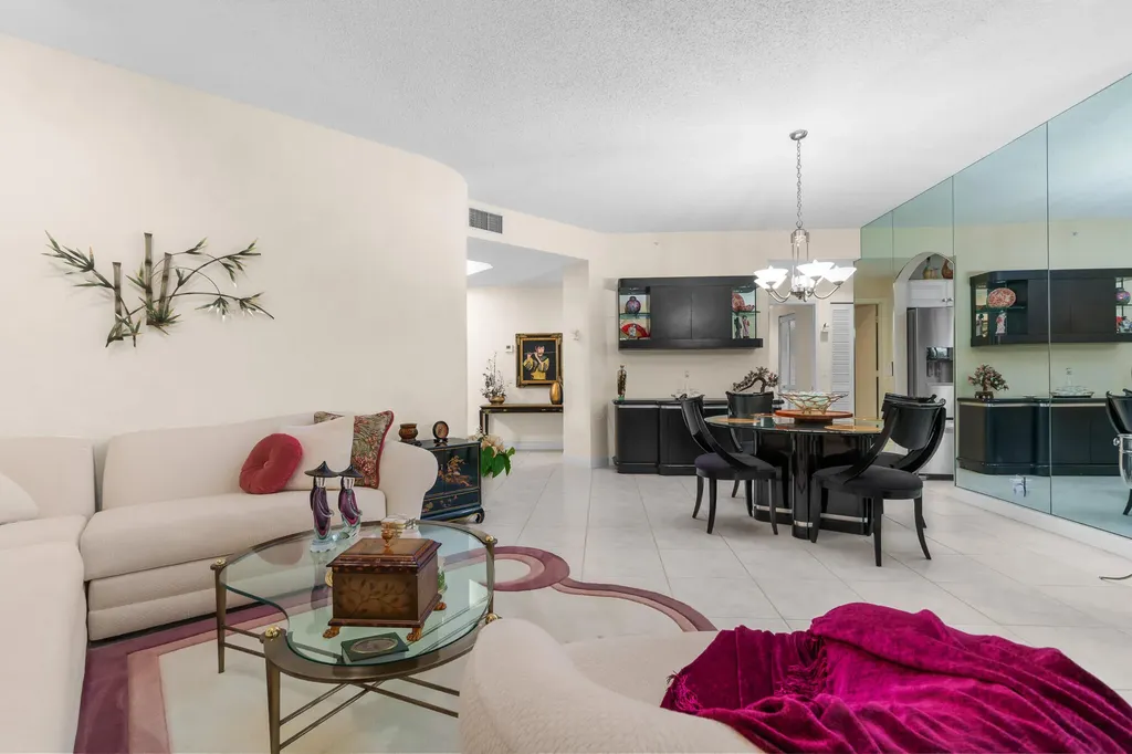7546 La Paz Boulevard Boca Raton FL 33433