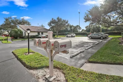 8094 SE Villa Circle Hobe Sound FL 33455