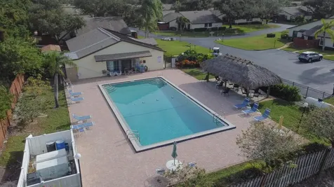 8094 SE Villa Circle Hobe Sound FL 33455