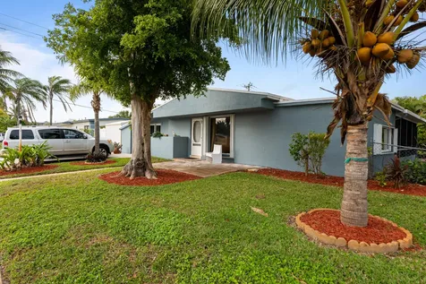 1403 W Broome Street Lantana FL 33462