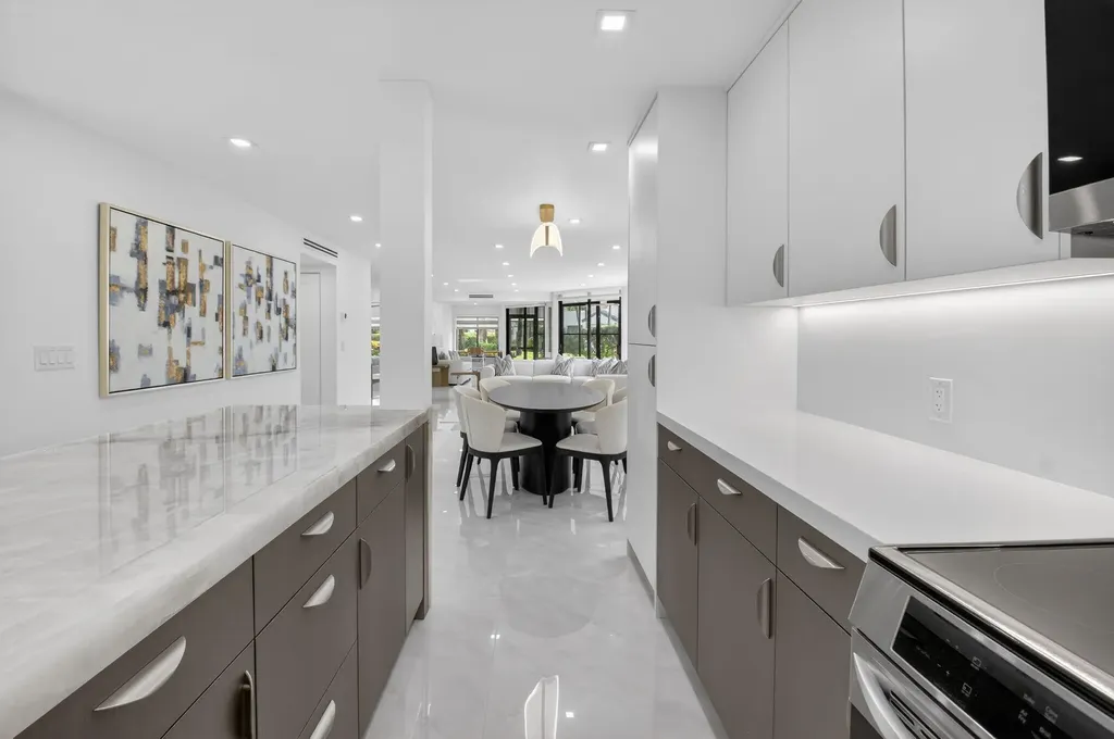 15322 Strathearn Drive Delray Beach FL 33446