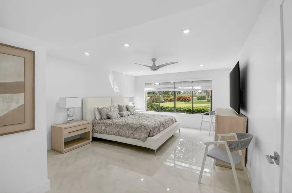 15322 Strathearn Drive Delray Beach FL 33446