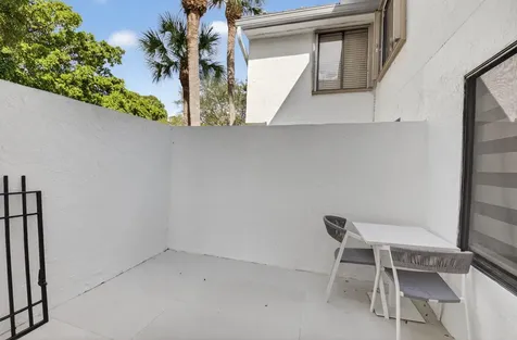 15322 Strathearn Drive Delray Beach FL 33446