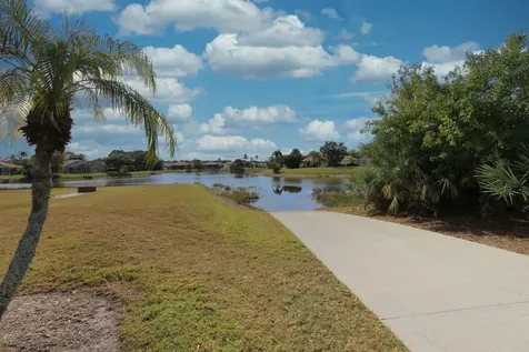 780 SW Aruba Bay Port St Lucie FL 34986