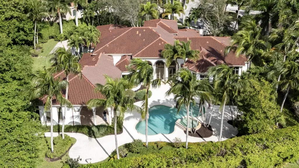 5752 Vintage Oaks Circle Delray Beach FL 33484