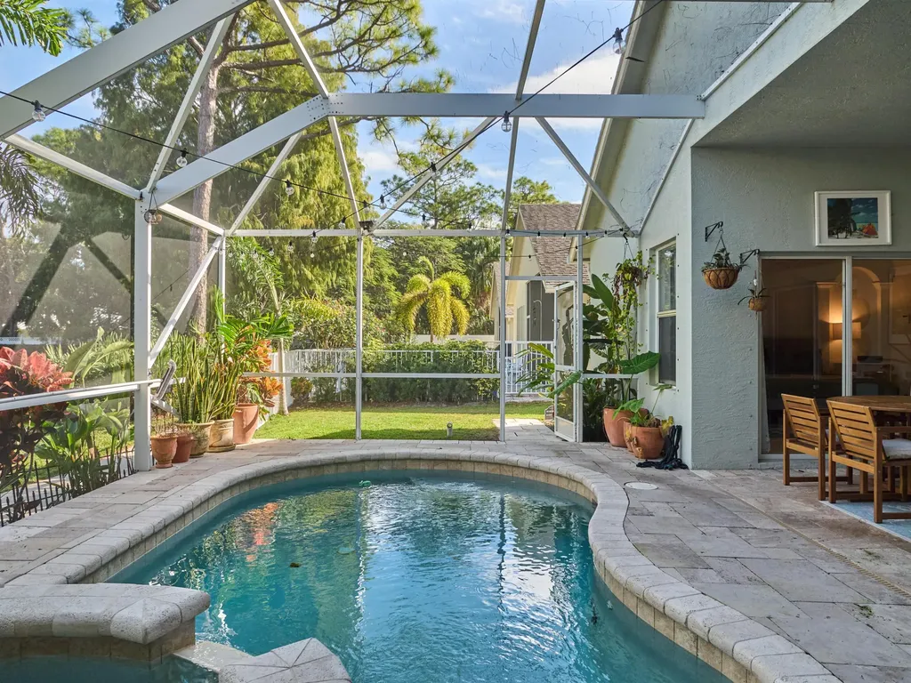 284 Clocktower Drive Jupiter FL 33458