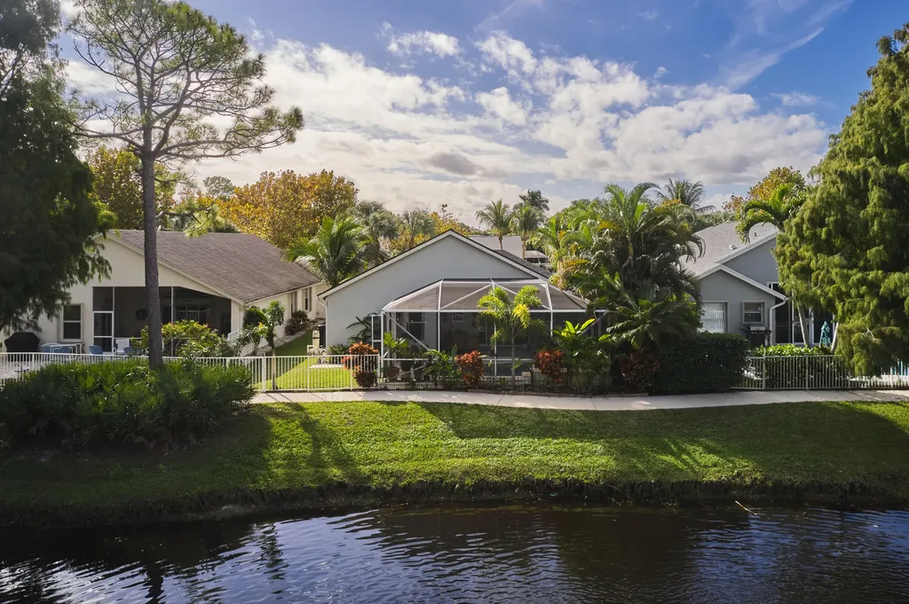 284 Clocktower Drive Jupiter FL 33458