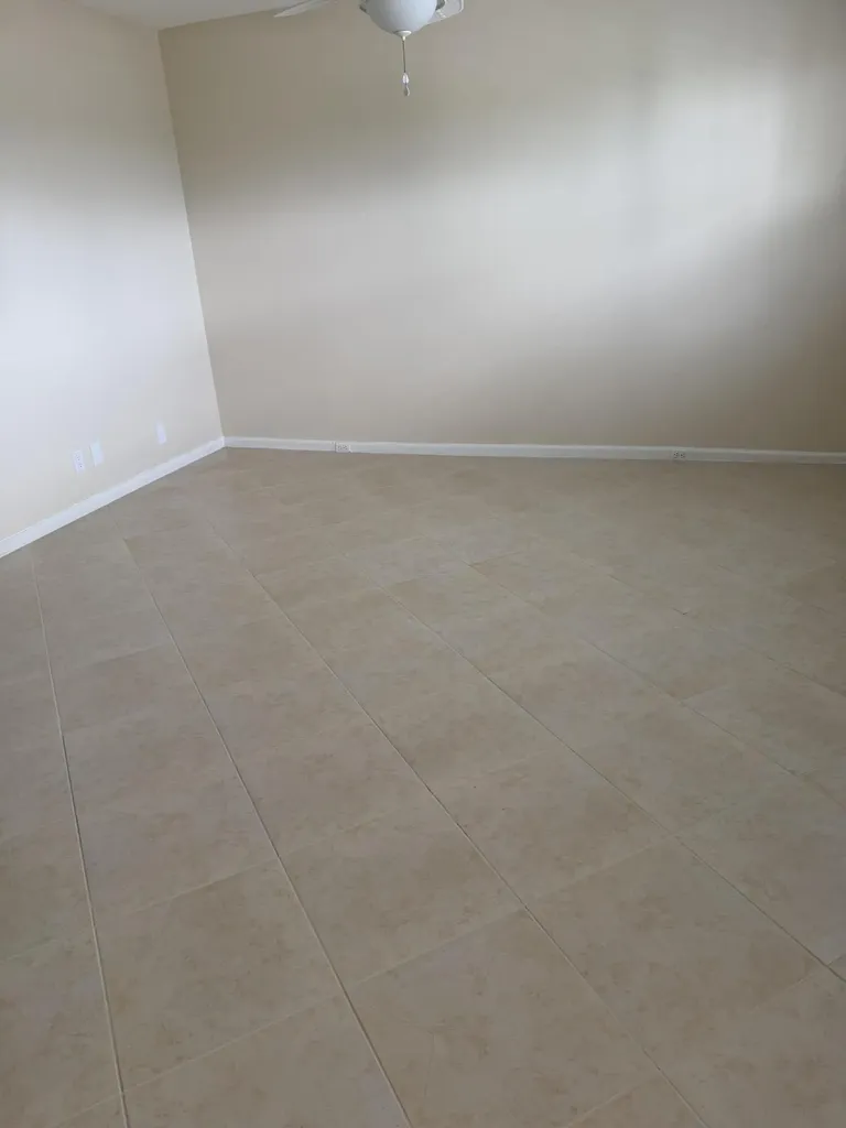 4067 Yarmouth D Boca Raton FL 33434