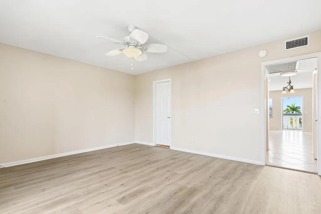 4067 Yarmouth D Boca Raton FL 33434