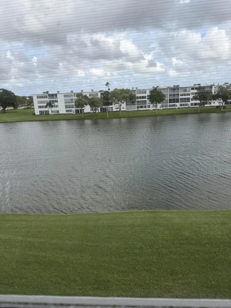 4067 Yarmouth D Boca Raton FL 33434