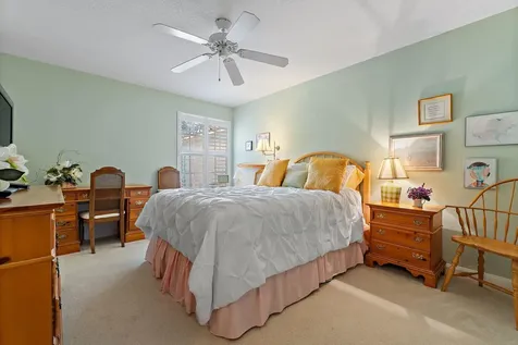 9054 SE Hawks Nest Court Hobe Sound FL 33455