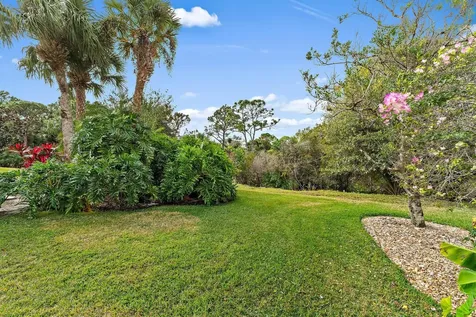 9054 SE Hawks Nest Court Hobe Sound FL 33455