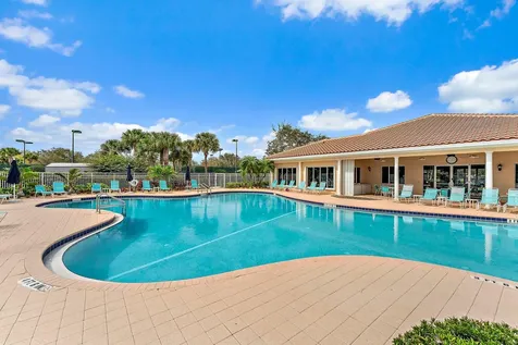 9054 SE Hawks Nest Court Hobe Sound FL 33455