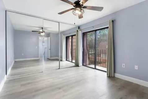 234 Charter Way West Palm Beach FL 33407