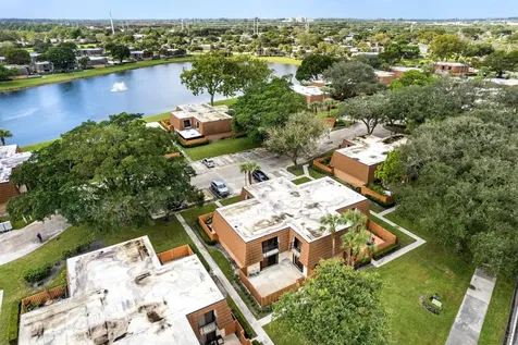 234 Charter Way West Palm Beach FL 33407