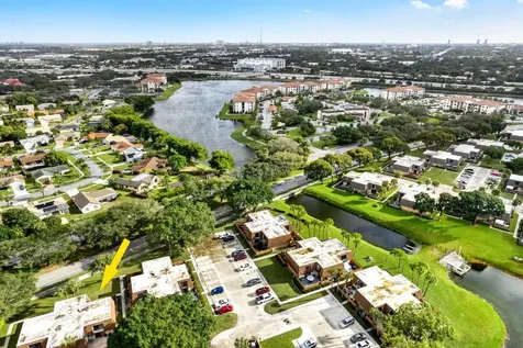 234 Charter Way West Palm Beach FL 33407
