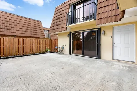 234 Charter Way West Palm Beach FL 33407