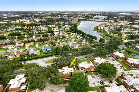 234 Charter Way West Palm Beach FL 33407