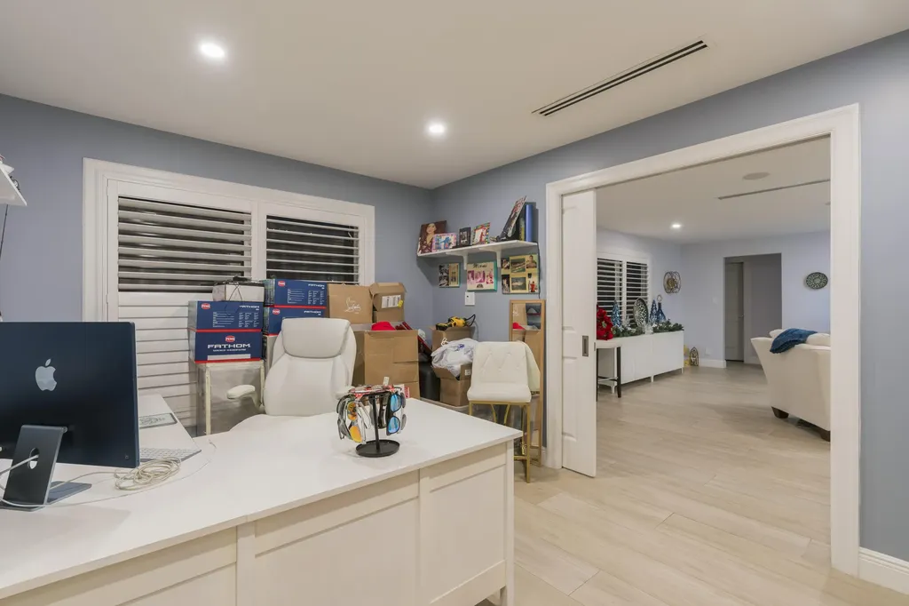 851 SE 5th Avenue Pompano Beach FL 33060