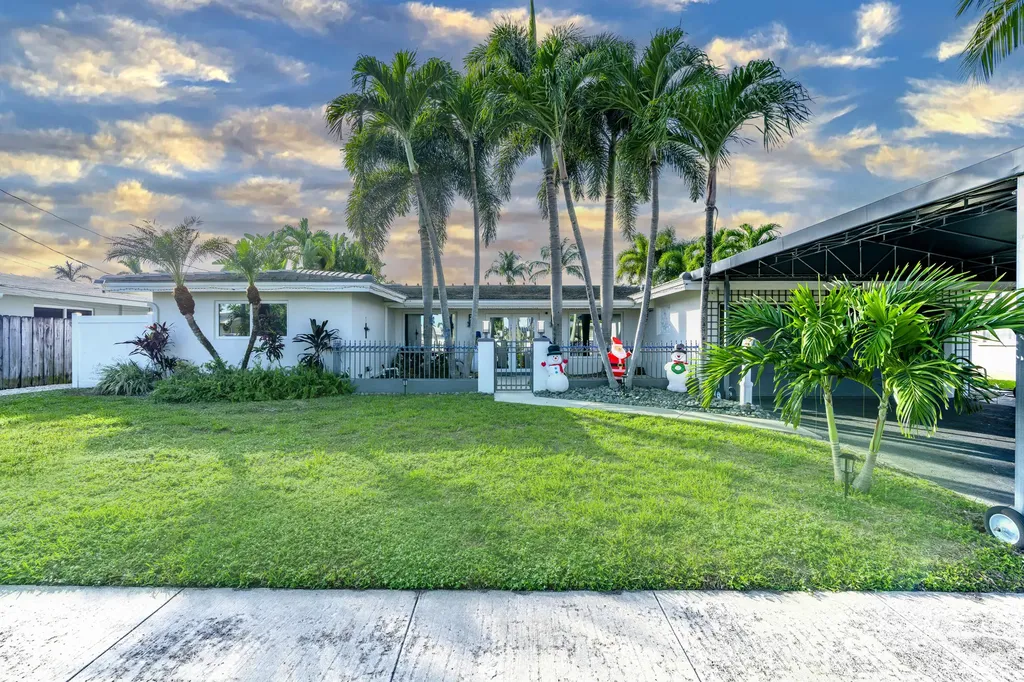 851 SE 5th Avenue Pompano Beach FL 33060